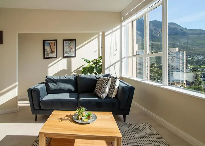 Disa Park 16Th Floor Apartment With City Views
