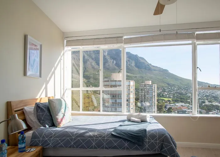 Disa Park 16Th Floor Apartment With City Views